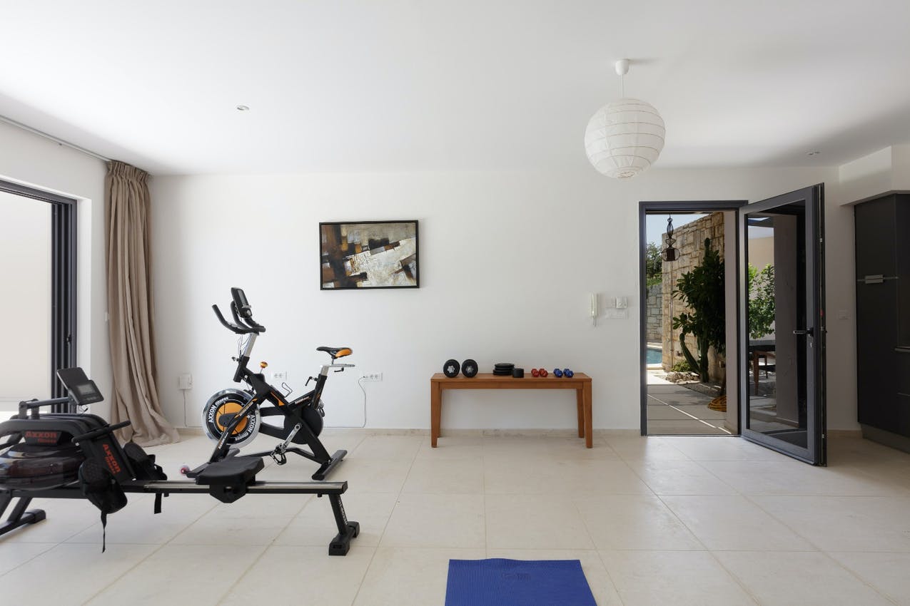 A photo of the flex living in the Spitaki Longhouse Crete