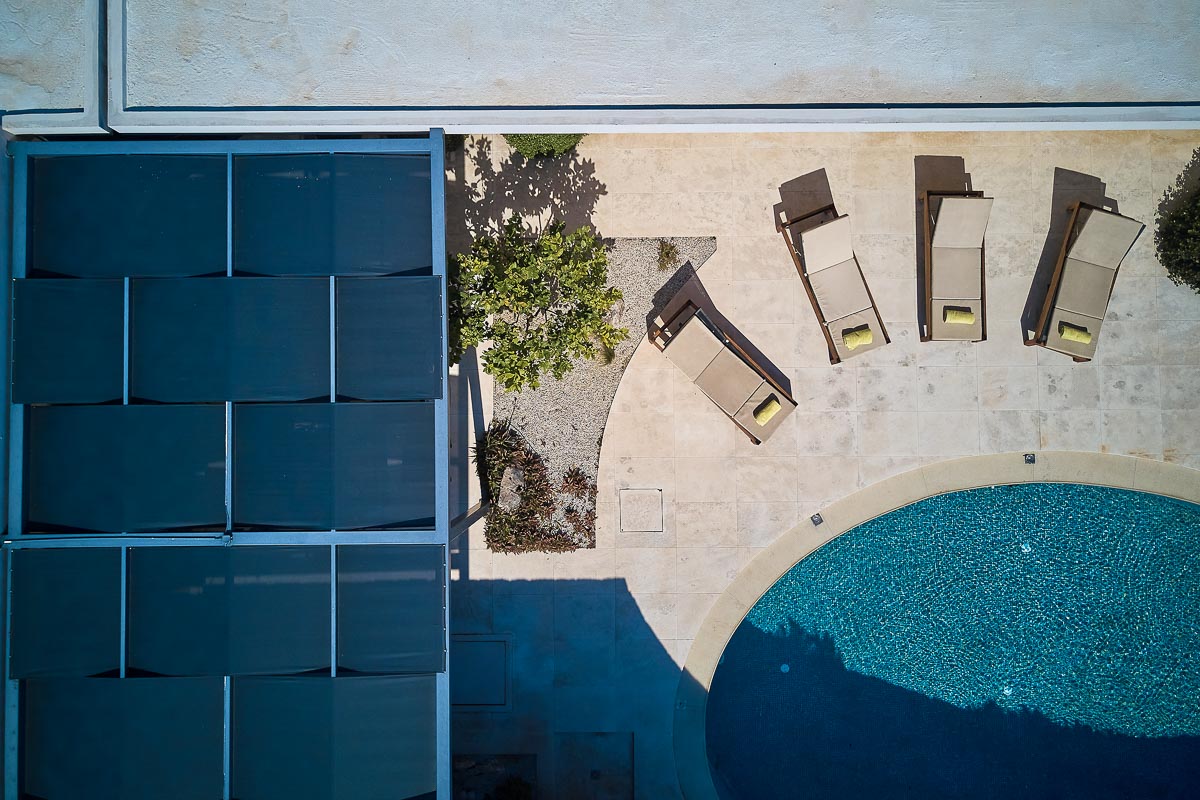 Longhouse Crete, overview of the swimming pool
